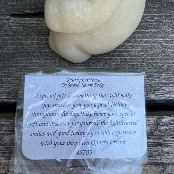 Quarry Critters Poncho - Picture 7 of 11